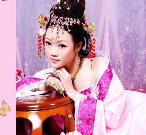 吃瓜系统满朝林默,林默的吃瓜系统传奇