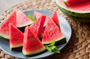 春天吃瓜季节,解锁春季吃瓜新时尚